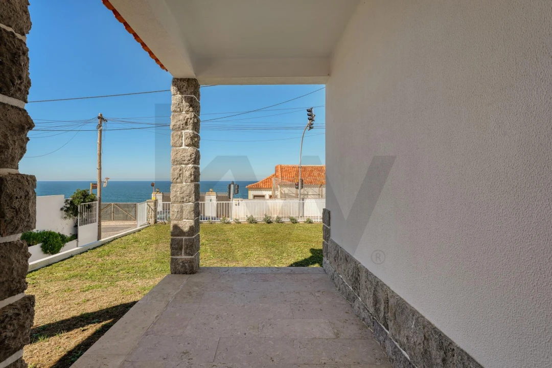 Moradia T3 para Venda em Colares Foto 4