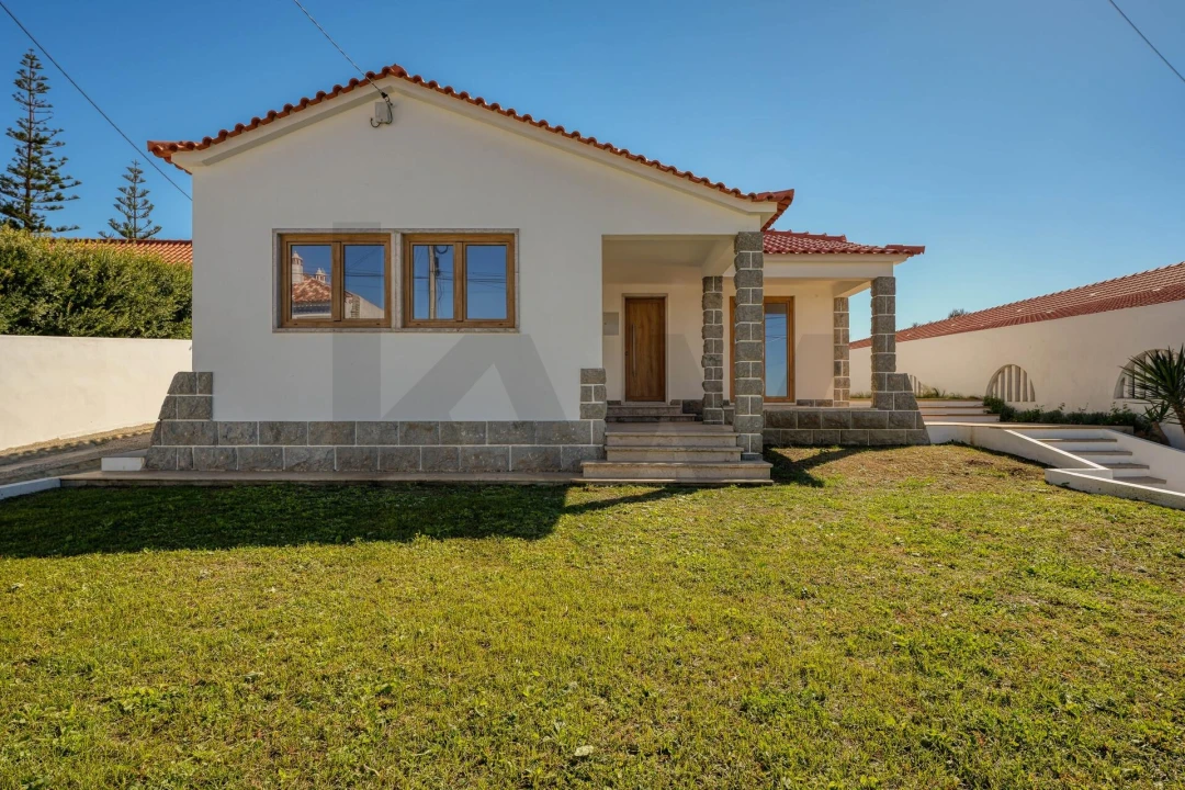 Moradia T3 para Venda em Colares Foto 1