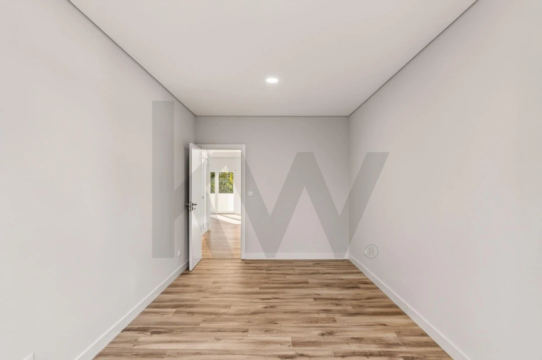 Apartamento T2 para Venda em Barcarena Foto 18
