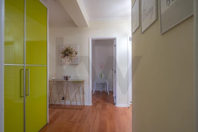 Apartamento T3 para Venda em Poiares (Santo Andre)