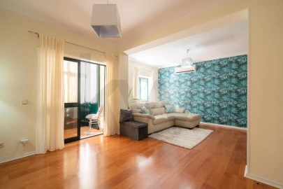 Apartamento T3 para Venda em Poiares (Santo Andre)
