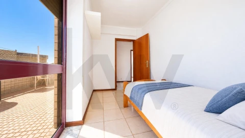 Apartamento T2 para Venda em Tavarede