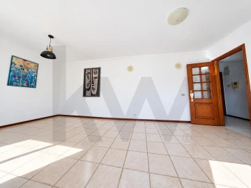 Apartamento T2 para Venda em Tavarede