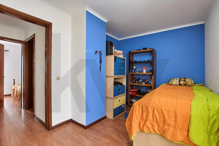 Moradia T4 para Venda em Relva Foto 6