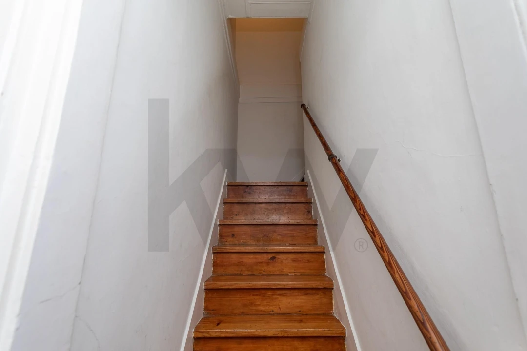Apartamento T5 para Venda em Alcantara Foto 37