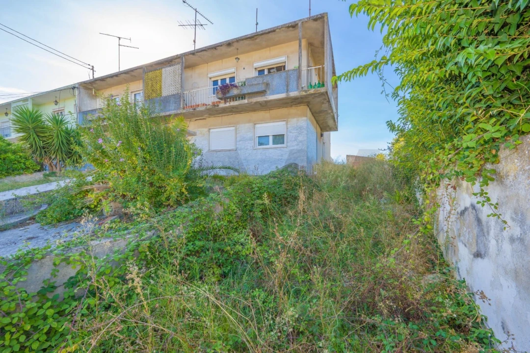 Apartamento T2 para Venda em Caparica e Trafaria Foto 2