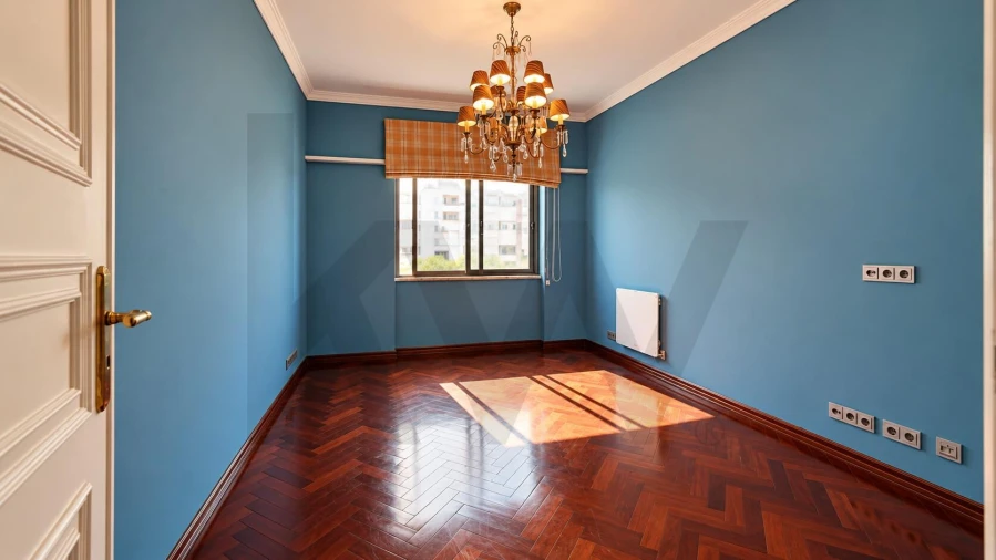 Apartamento T4 para Venda em São Domingos de Benfica Foto 24
