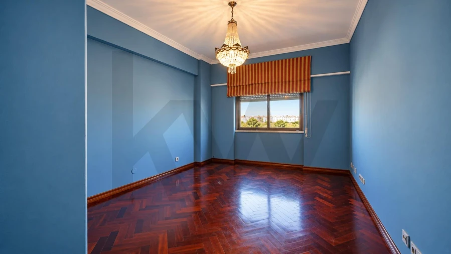 Apartamento T4 para Venda em São Domingos de Benfica Foto 16