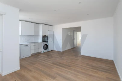 Apartamento T3 para Venda em Venteira