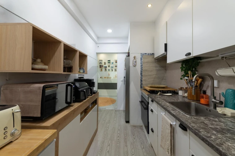 Apartamento T2 para Venda em Costa da Caparica Foto 2