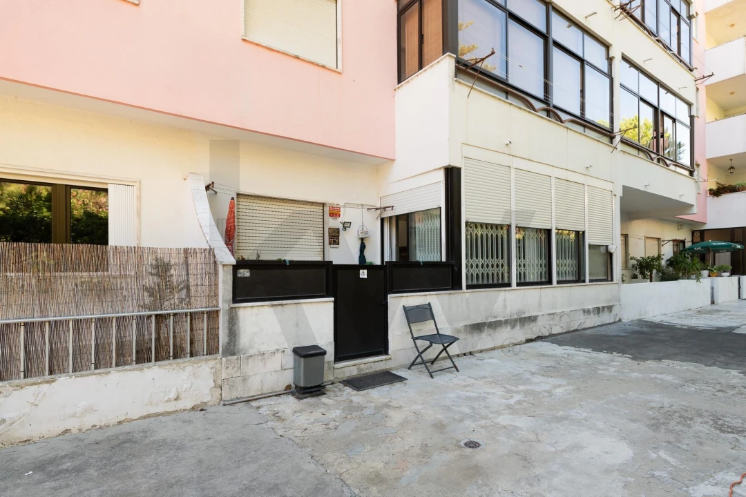 Apartamento T2 para Venda em Costa da Caparica Foto 21
