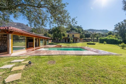 Moradia T5 para Venda em Montaria