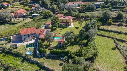 Moradia T5 para Venda em Montaria
