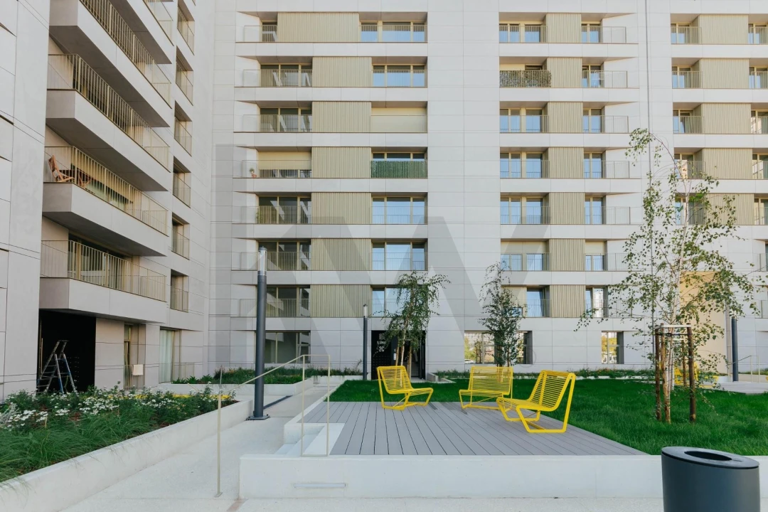 Apartamento T2 para Arrendamento em Santa Clara Foto 3