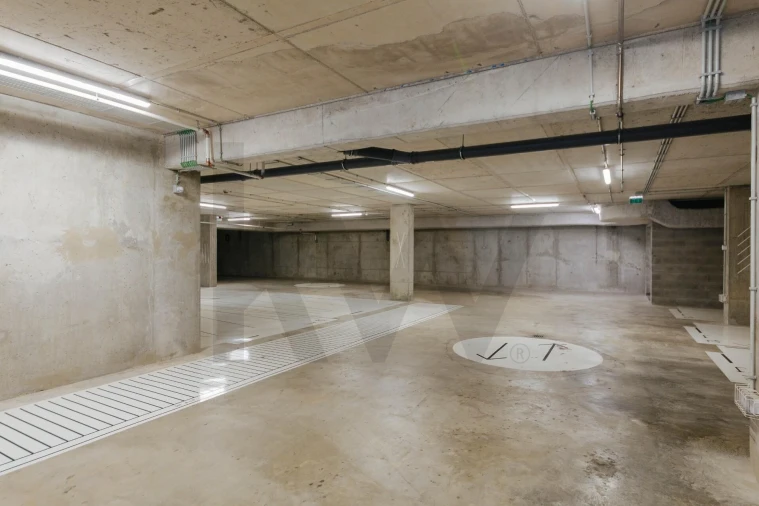 Apartamento T2 para Arrendamento em Santa Clara Foto 42