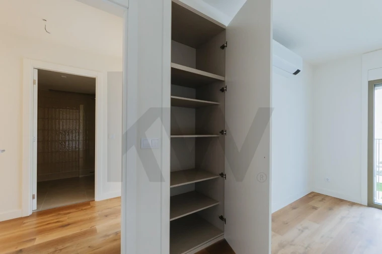 Apartamento T2 para Arrendamento em Santa Clara Foto 29