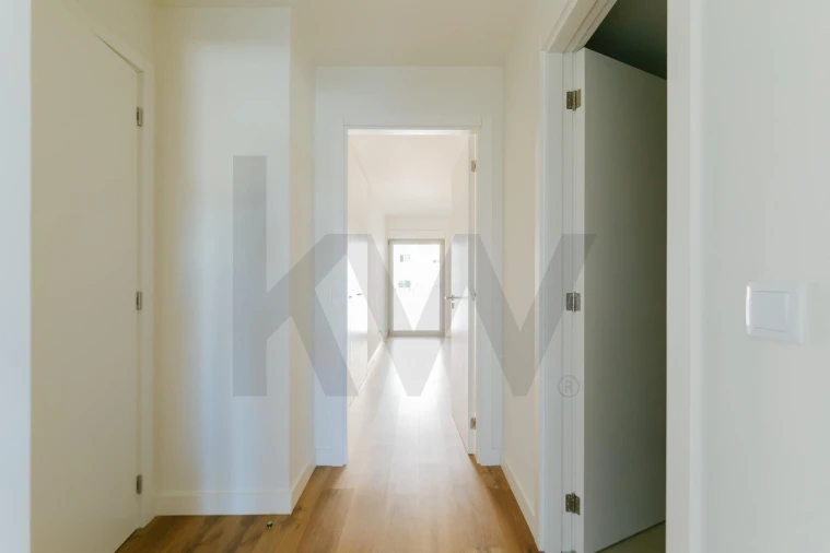 Apartamento T2 para Arrendamento em Santa Clara Foto 33