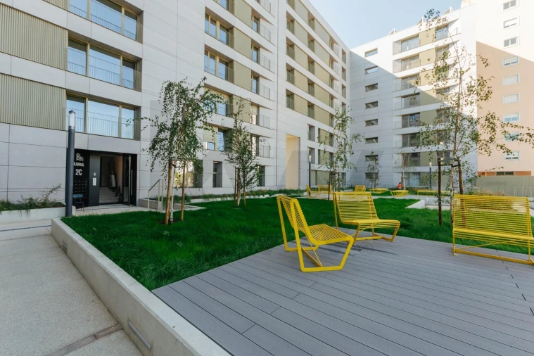 Apartamento T2 para Arrendamento em Santa Clara Foto 4