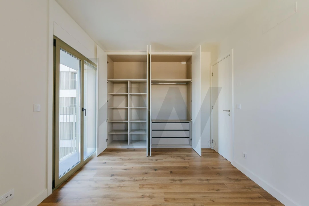 Apartamento T2 para Arrendamento em Santa Clara Foto 21