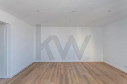 Apartamento T1 para Venda em Venteira