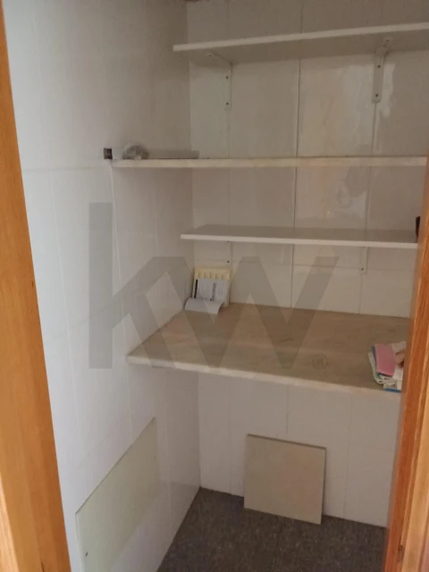 Apartamento T3 para Venda em Algés, Linda-A-Velha e Cruz Quebrada-Dafundo