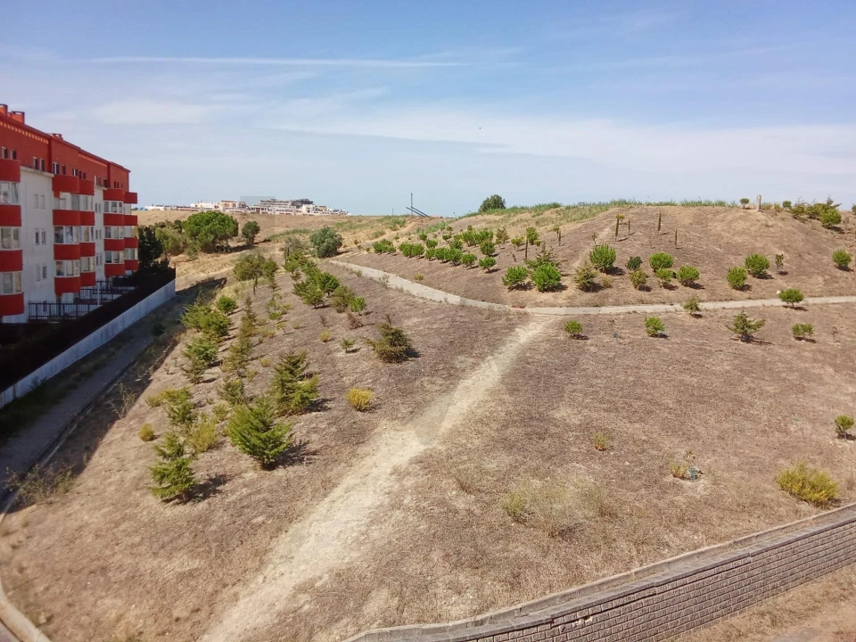 Apartamento T3 para Venda em Algés, Linda-A-Velha e Cruz Quebrada-Dafundo Foto 25
