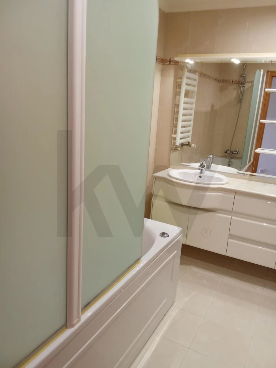 Apartamento T3 para Venda em Algés, Linda-A-Velha e Cruz Quebrada-Dafundo Foto 14