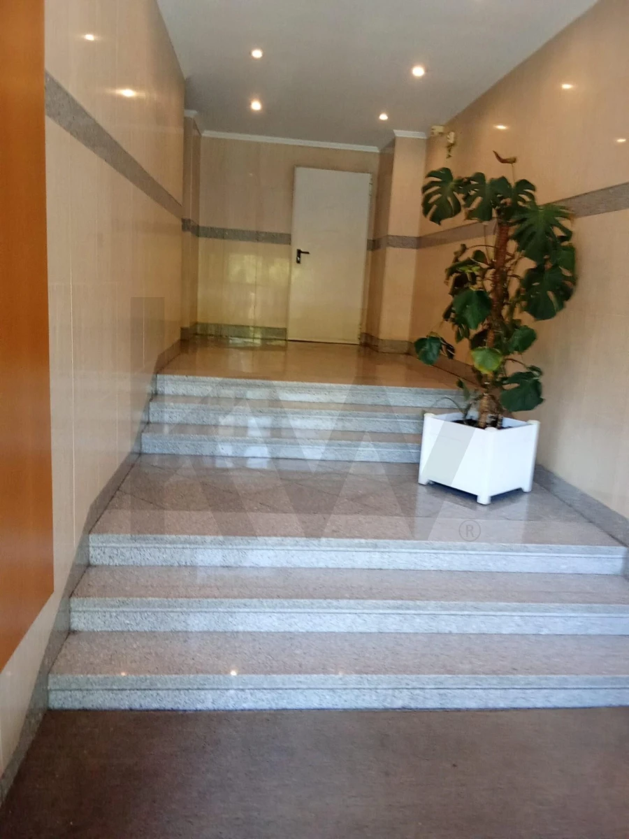 Apartamento T3 para Venda em Algés, Linda-A-Velha e Cruz Quebrada-Dafundo Foto 35