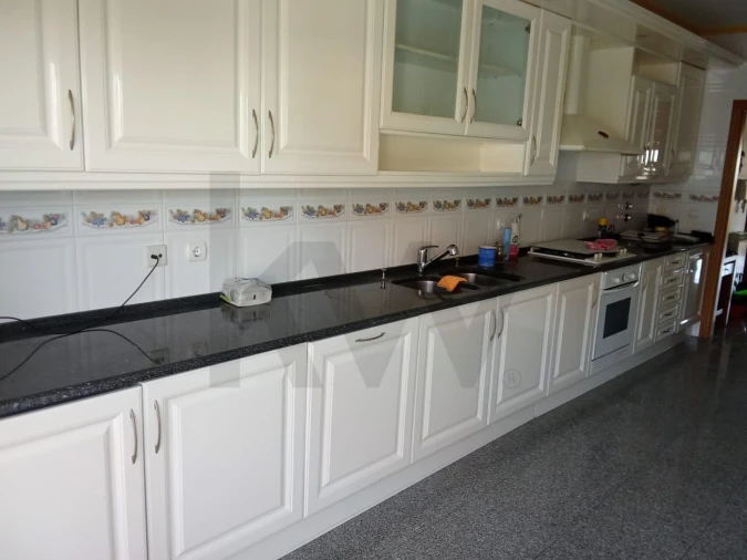 Apartamento T3 para Venda em Algés, Linda-A-Velha e Cruz Quebrada-Dafundo Foto 27