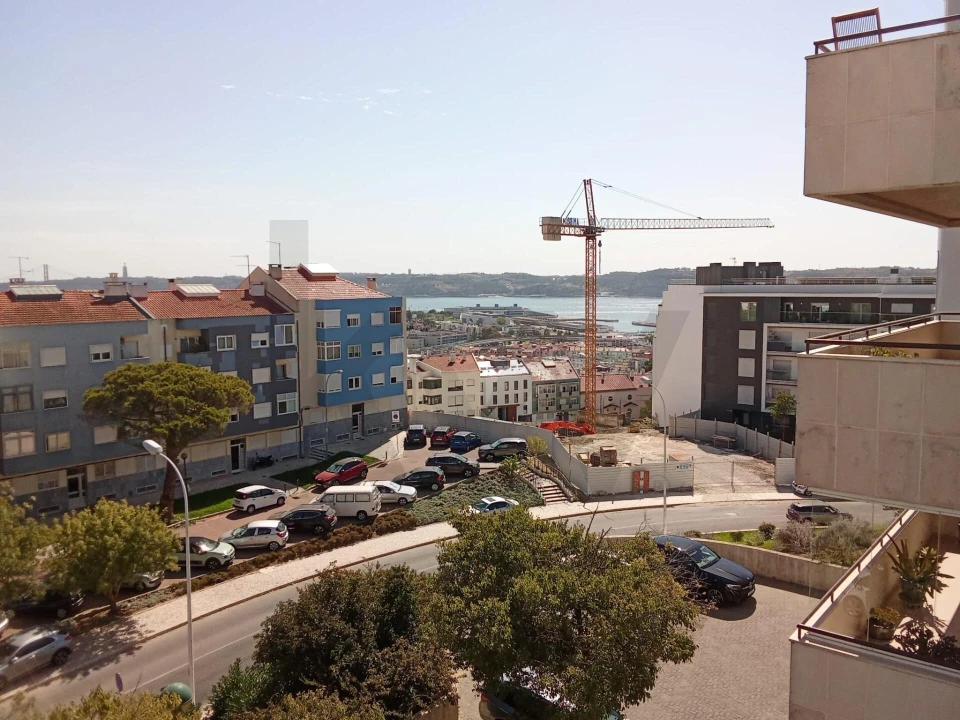 Apartamento T3 para Venda em Algés, Linda-A-Velha e Cruz Quebrada-Dafundo Foto 39