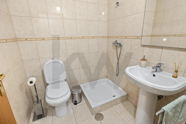 Apartamento T3 para Venda em Esgueira Foto 6