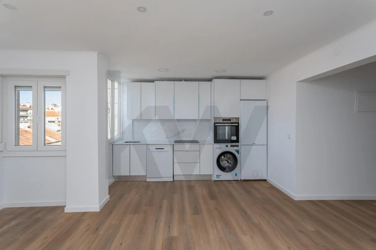 Apartamento T3 para Venda em Venteira Foto 5