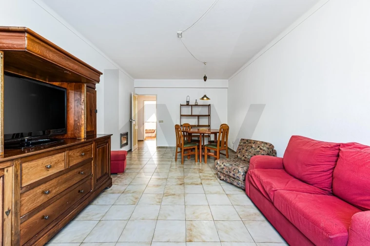 Apartamento T3 para Arrendamento em Armação de Pera Foto 13