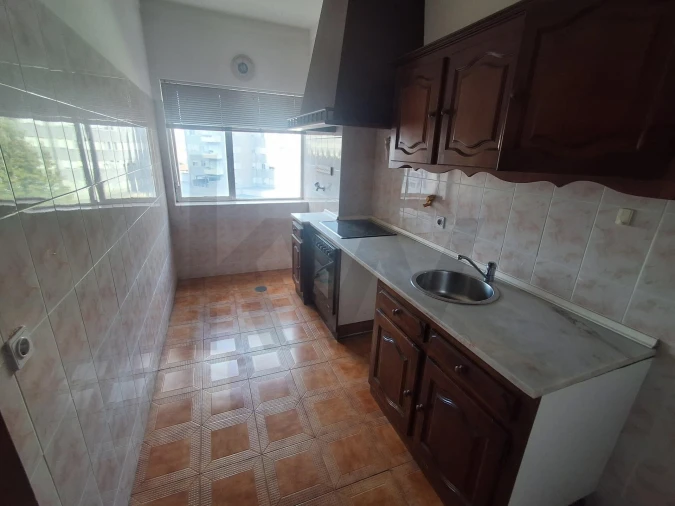 Apartamento T3 para Venda em Santa Marinha e São Pedro da Afurada Foto 2