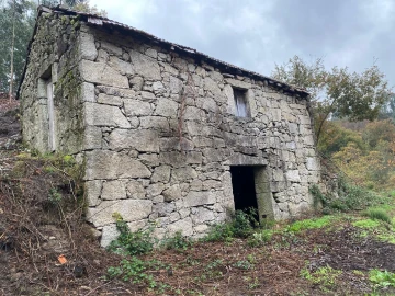 Terreno para Venda em Abadim