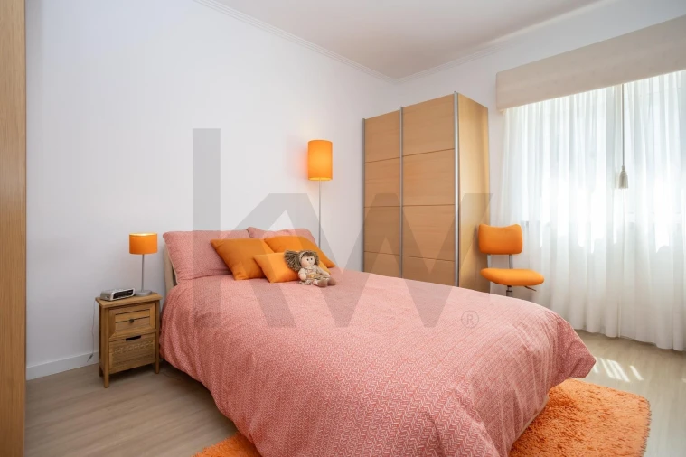 Apartamento T2 para Venda em Seixal, Arrentela e Aldeia de Paio Pires Foto 2
