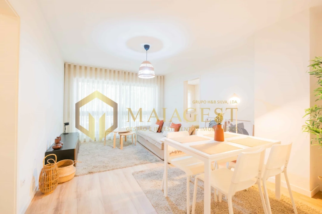 Apartamento T2 para Arrendamento em Paranhos Foto 3