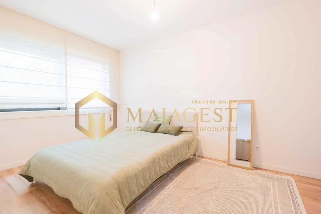 Apartamento T2 para Arrendamento em Paranhos Foto 7