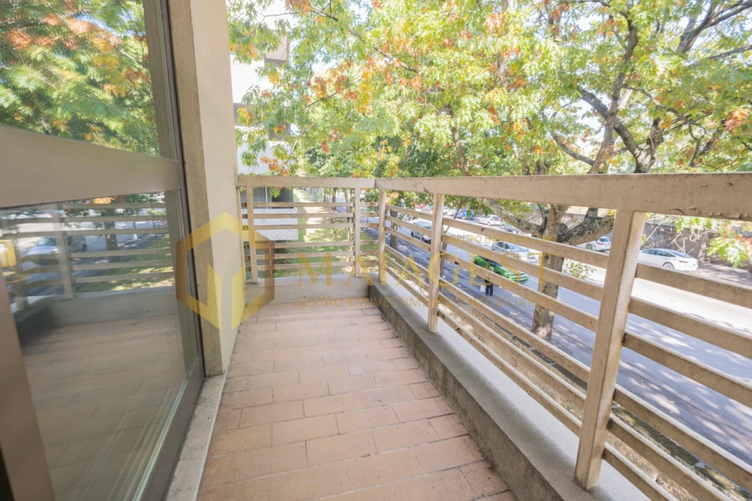 Apartamento T2 para Arrendamento em Paranhos Foto 41