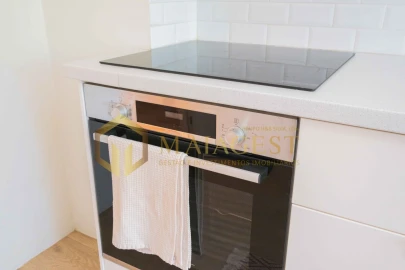 Apartamento T2 para Arrendamento em Paranhos
