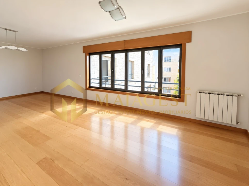 Apartamento T2 para Arrendamento em Vila Nova da Telha Foto 5