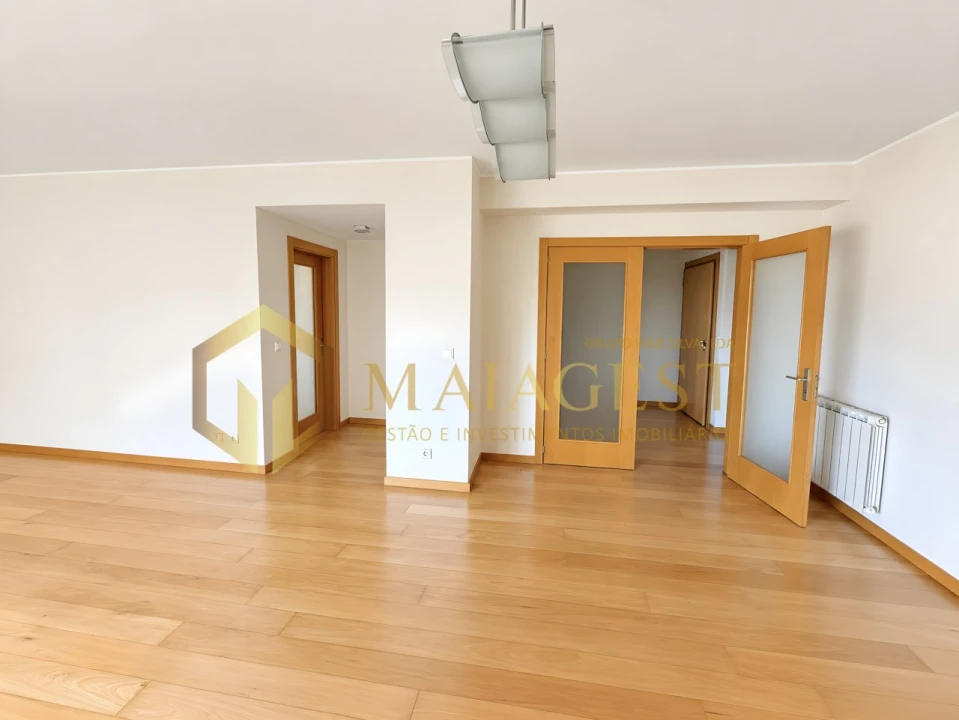 Apartamento T2 para Arrendamento em Vila Nova da Telha Foto 8