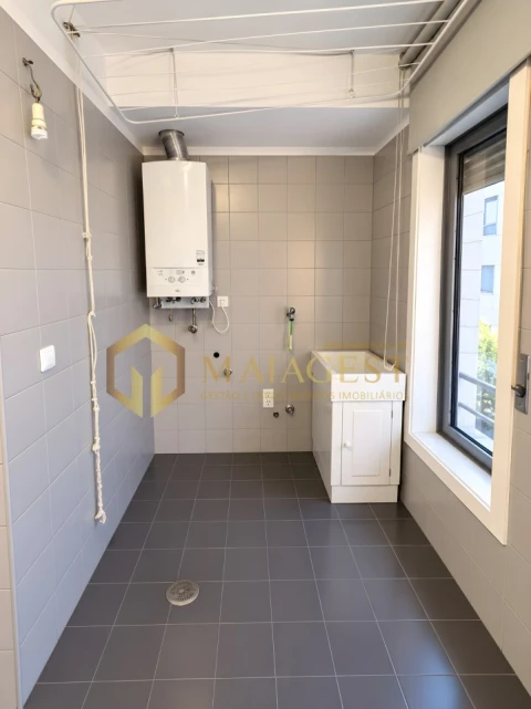 Apartamento T2 para Arrendamento em Vila Nova da Telha
