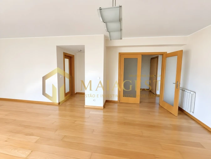 Apartamento T2 para Arrendamento em Vila Nova da Telha Foto 8