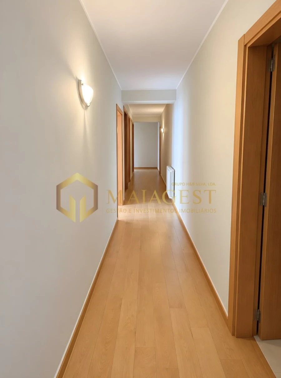 Apartamento T2 para Arrendamento em Vila Nova da Telha Foto 9