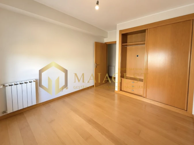 Apartamento T2 para Arrendamento em Vila Nova da Telha Foto 26