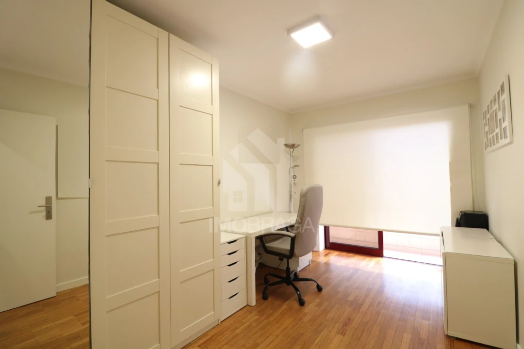 Apartamento T3 para Venda em São Vitor (Braga) Foto 17