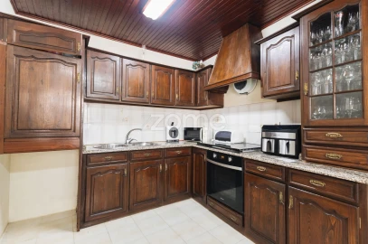 Moradia T3 para Venda em Louro