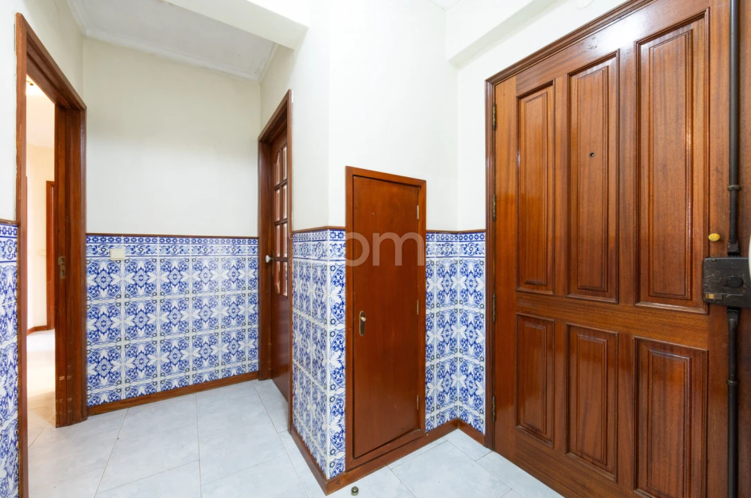 Apartamento T3 para Venda em Lordelo do Ouro e Massarelos Foto 4