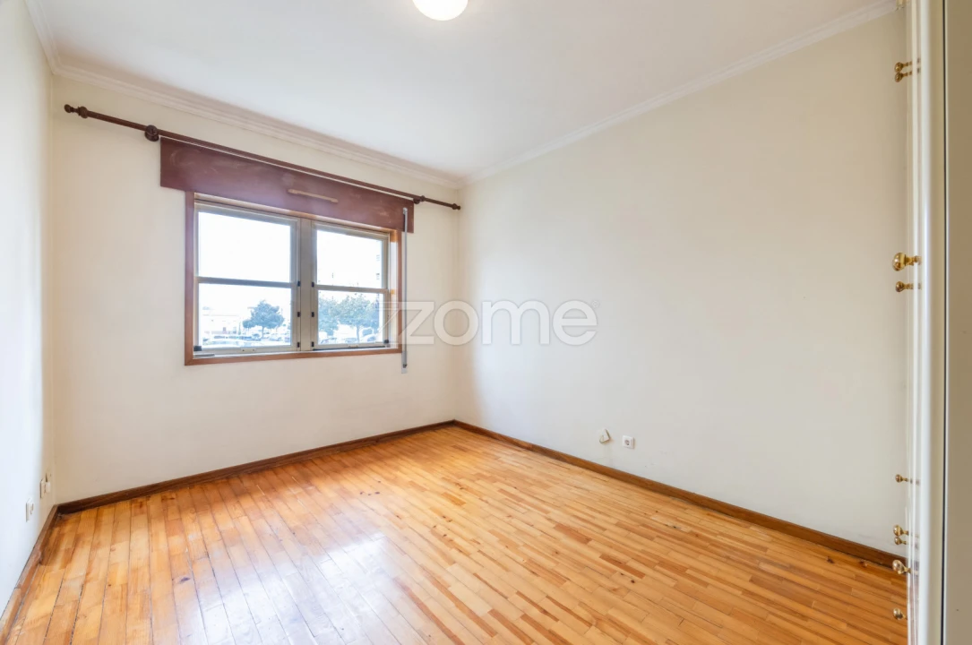 Apartamento T3 para Venda em Lordelo do Ouro e Massarelos Foto 13